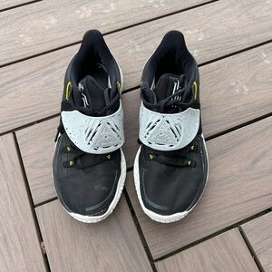 Nike Zoom Kyrie Irving Athletic Shoes